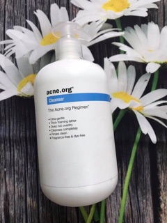 Sữa rửa mặt trị mụn Acne.org