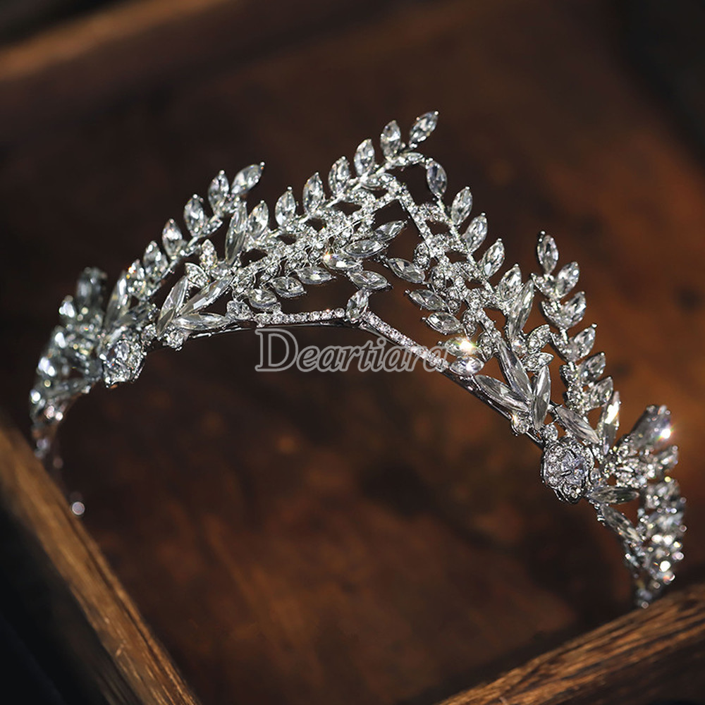 Vương miện đính đá sang trọng thời trang cho cô dâu