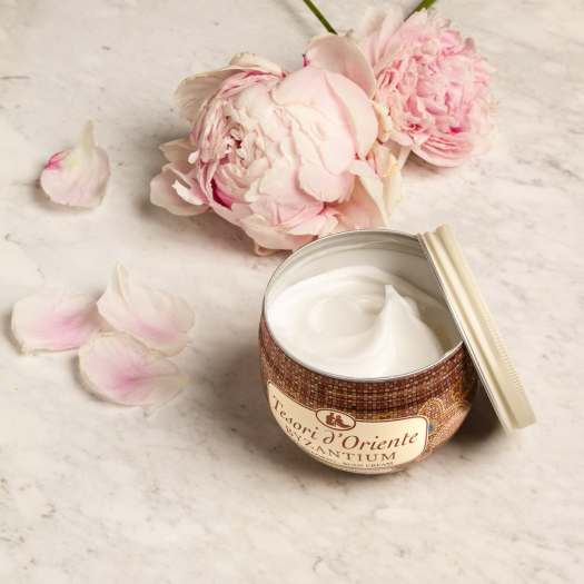 Kem Dưỡng Thể Tesori D'Oriente Lotus Flower 300g Kem Dưỡng Thể Nước Hoa Tesori