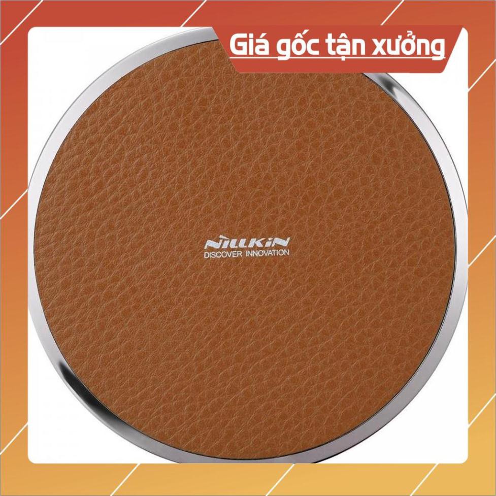 Đế sạc không dây hỗ trợ sạc nhanh chính hãng Nillkin Magic Disk III thế hệ thứ 3 đạt chuẩn MFI của Apple