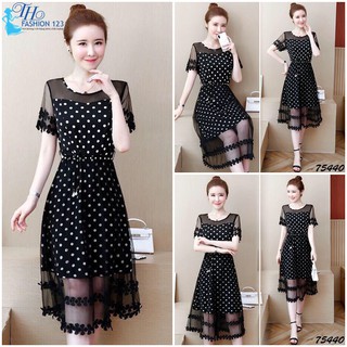 Đầm xòe ren cổ tròn tay ngắn vải lụa chấm bi phủ ren lưới