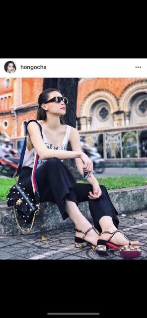 Sandal đính đá hồ ngọc hà