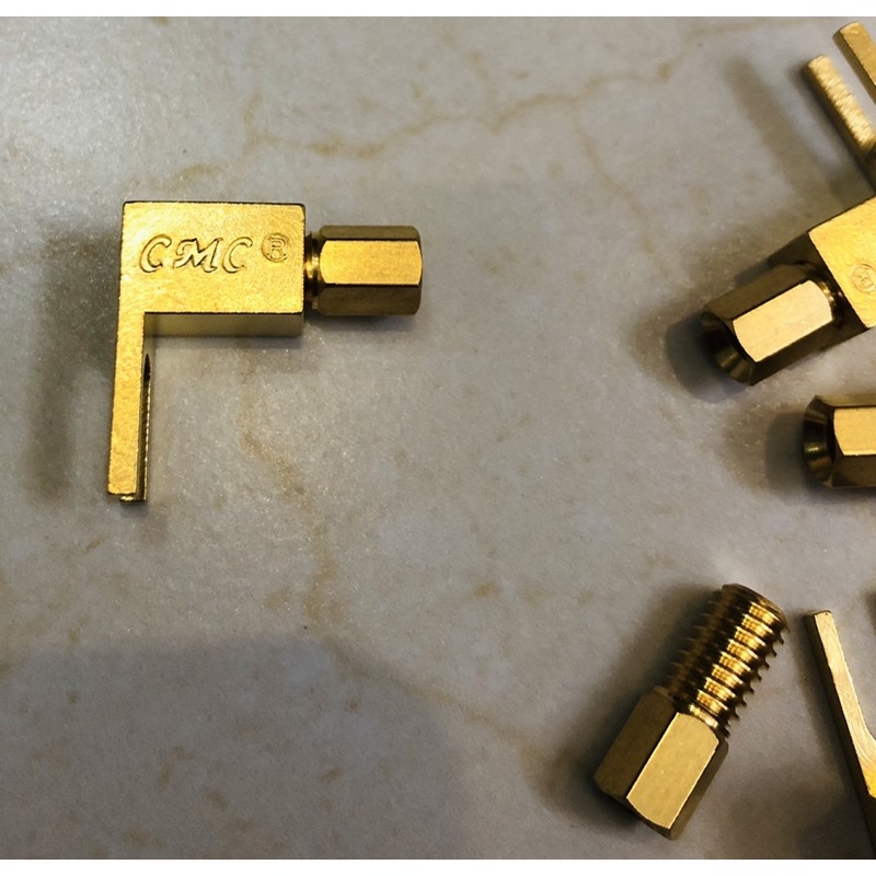 Bộ 4 cọc loa cho Ampli cổ