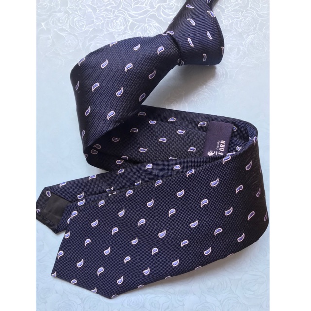 Cà vạt bản lớn cao cấp ( 8cm )