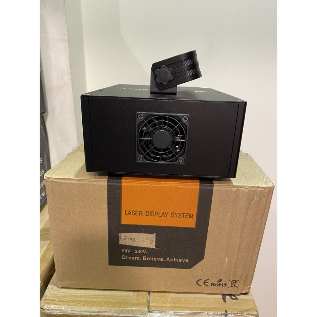 ĐÈN LASER RGB 2021-ĐÈN CHIẾU HÌNH 7 MÀU DÙNG CHO PHÒNG BAY