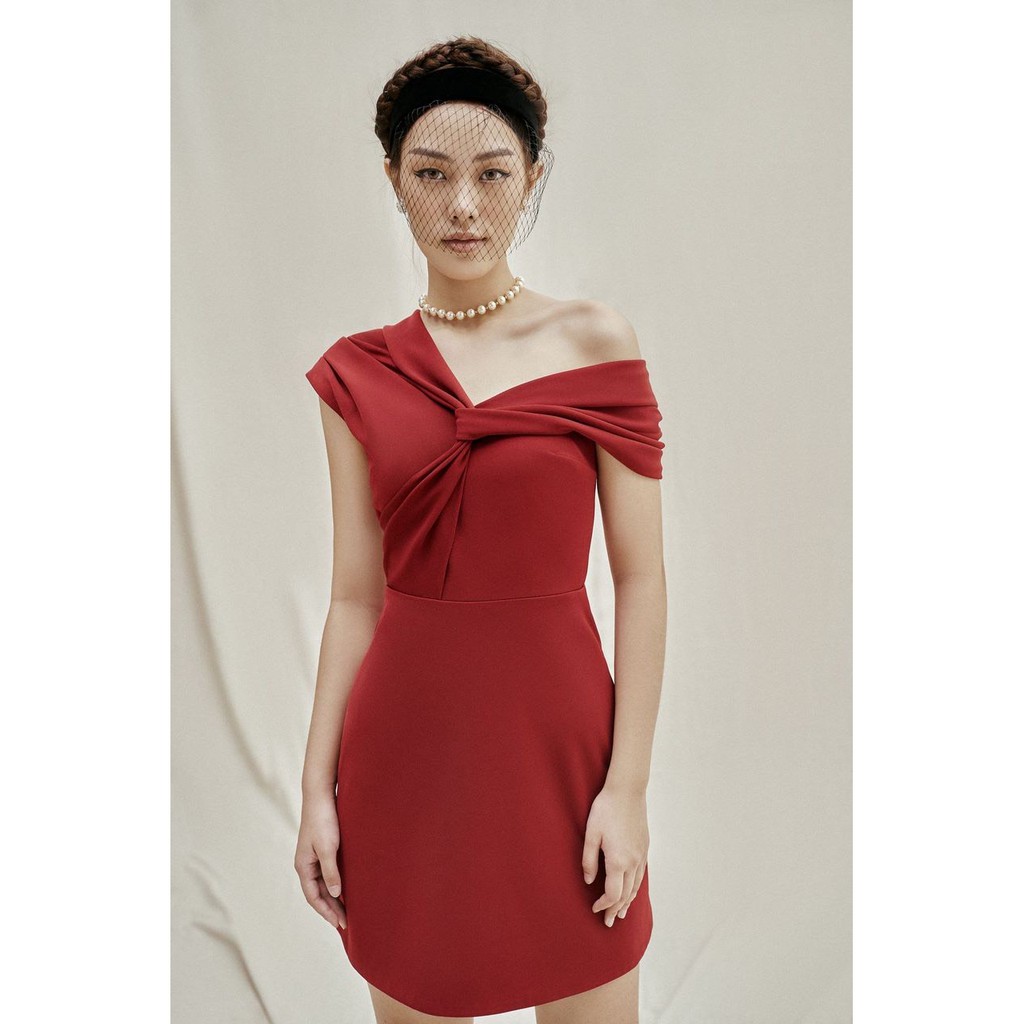 MAVEN - Váy đỏ Tea lae