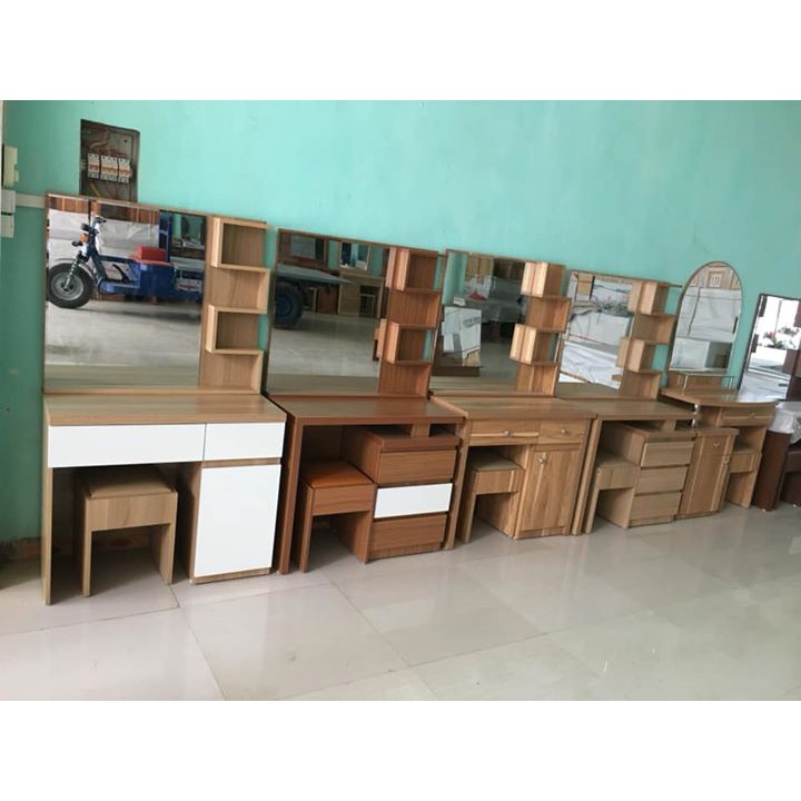 Bàn trang điểm gỗ MDF giá rẻ