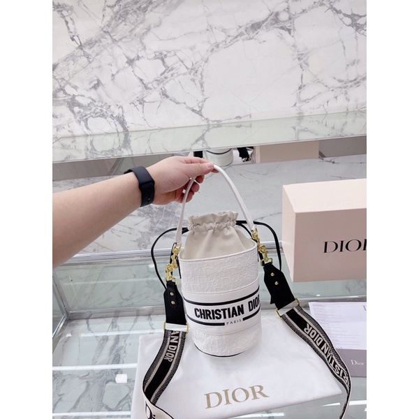 Túi xách Diỏr vibe sz 21 chất da bò