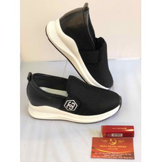 Giày Slip On Màu Độn Đế Màu Đen Đẹp