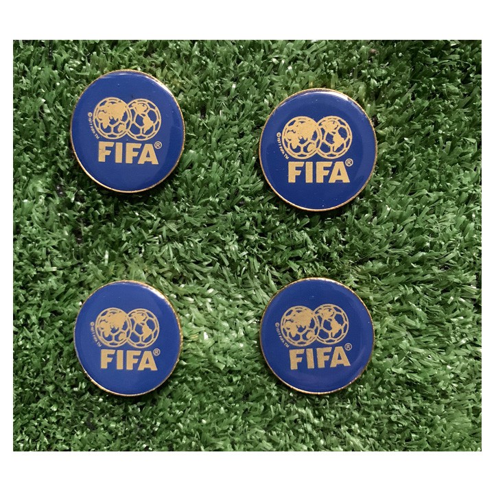 Đồng xu FIFA cho trọng tài bóng đá