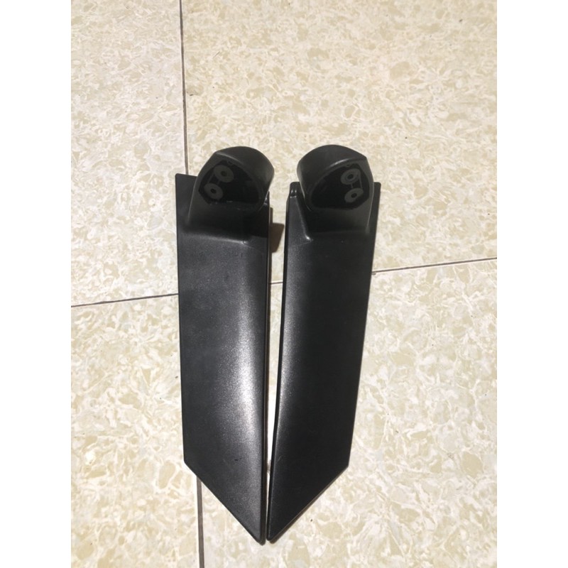 Đế chân gương toyota innova 2006-2016 lắp zin