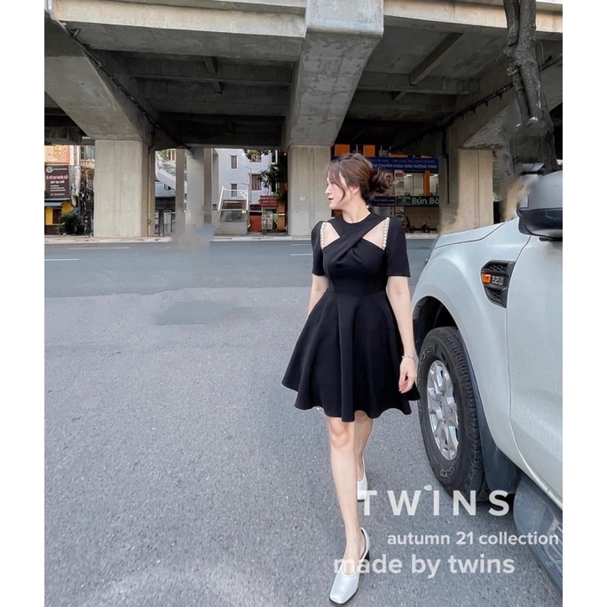 Đầm soắn ngực đi tiệc tay cườm bigsize kim Ngân  50 đến 90 kg