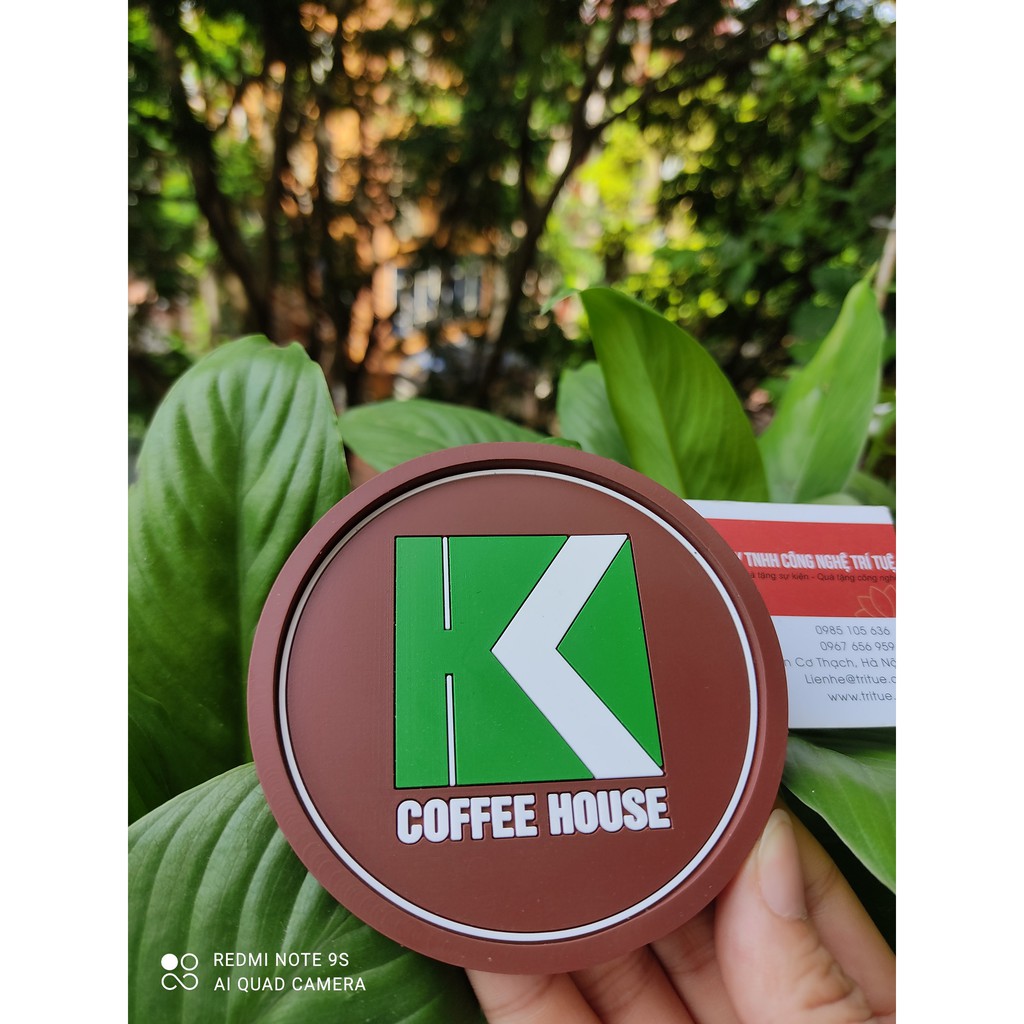 Lót ly cao su, miếng lót cốc bằng cao su nhựa dẻo dập logo K Coffee
