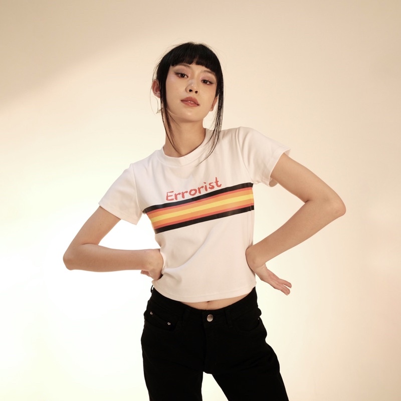 Áo ERRORIST rainbow logo croptop đen / trắng