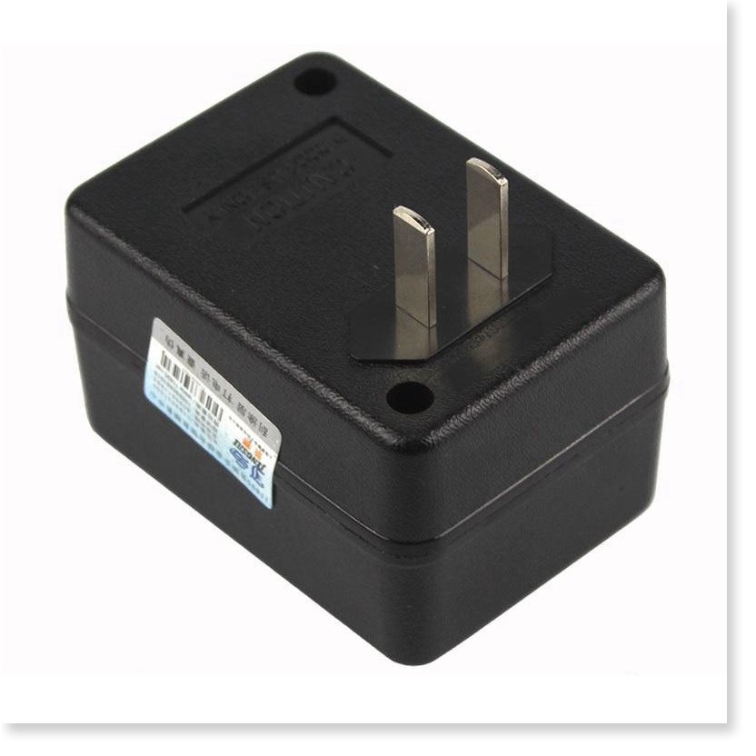 Máy biến áp 30W 110v giúp chuyển đổi dòng điện, phù hợp với nhiều thiết bị điện khác nhau 629