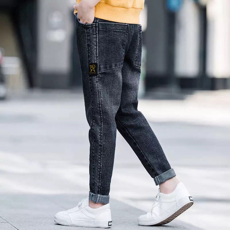 Quần jeans bé trai Logo GANANA có sẵn, max 55kg. Hot 2022