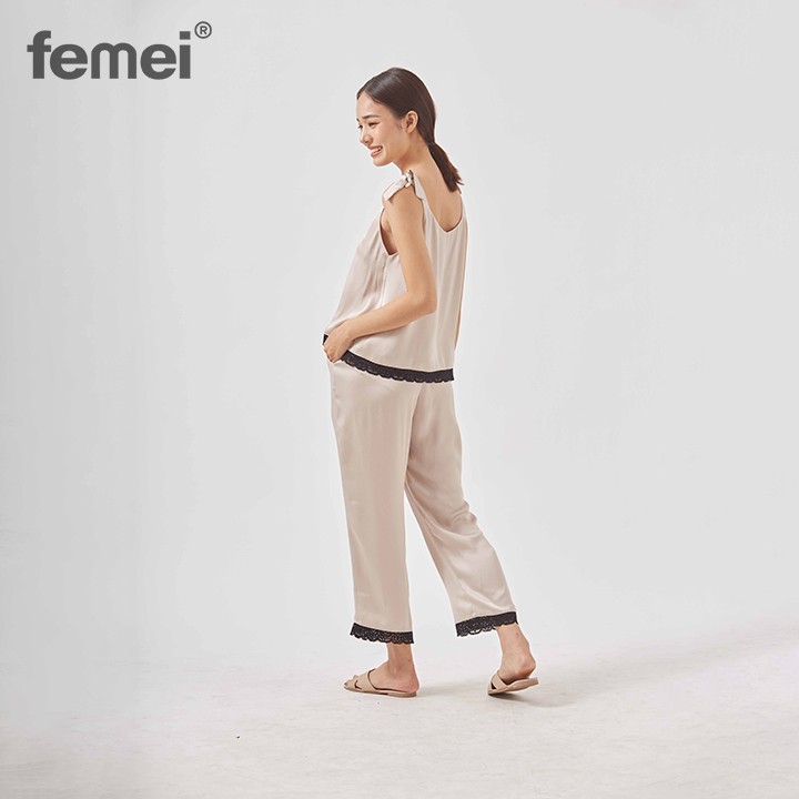 FEMEI - Đồ bộ mặc nhà - Bộ áo 2 dây quần lửng KDD009