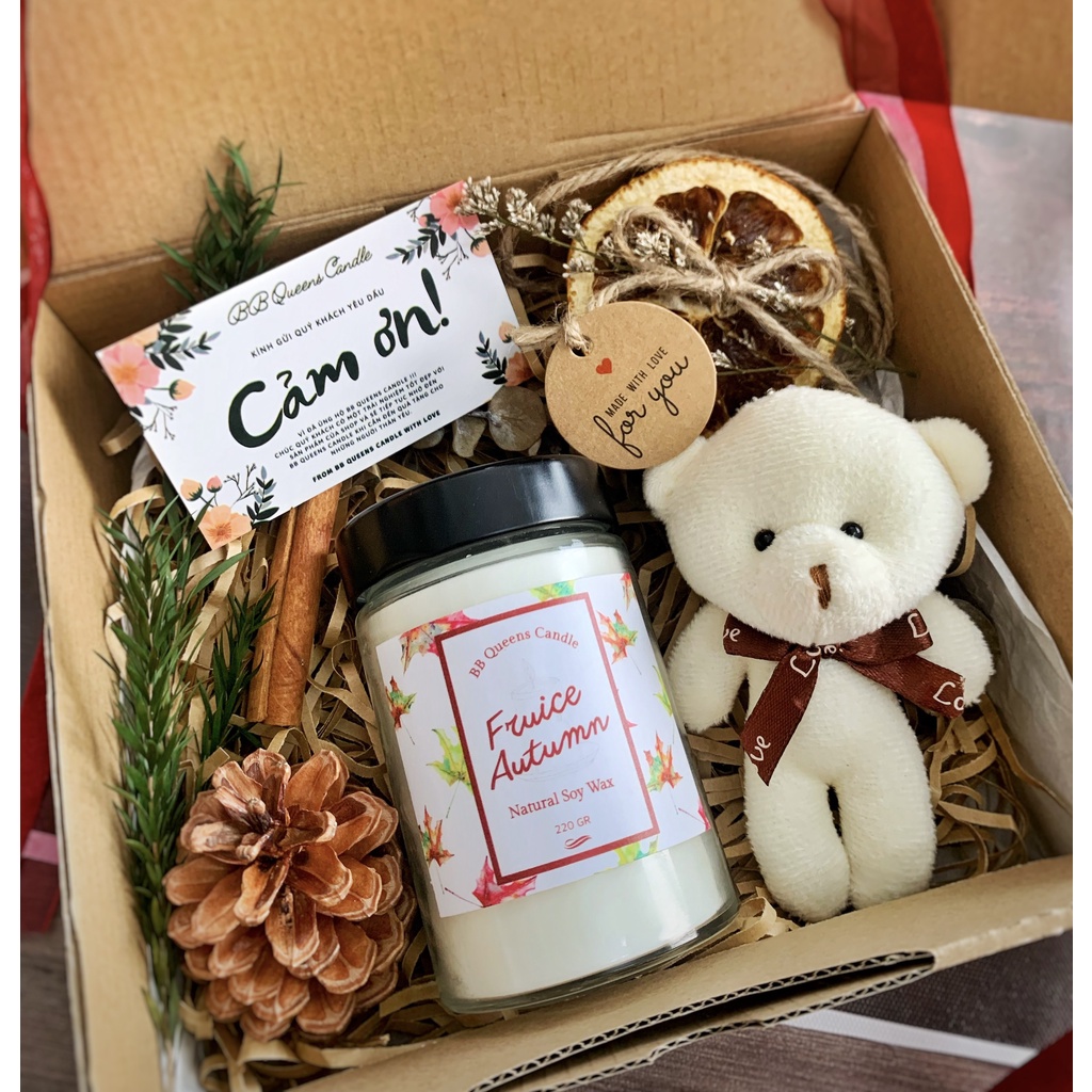 QUÀ TẶNG NẾN THƠM Handmade hũ 220gr BB Queens kèm gấu bông Teddy , Hương thơm 4 mùa tinh tế