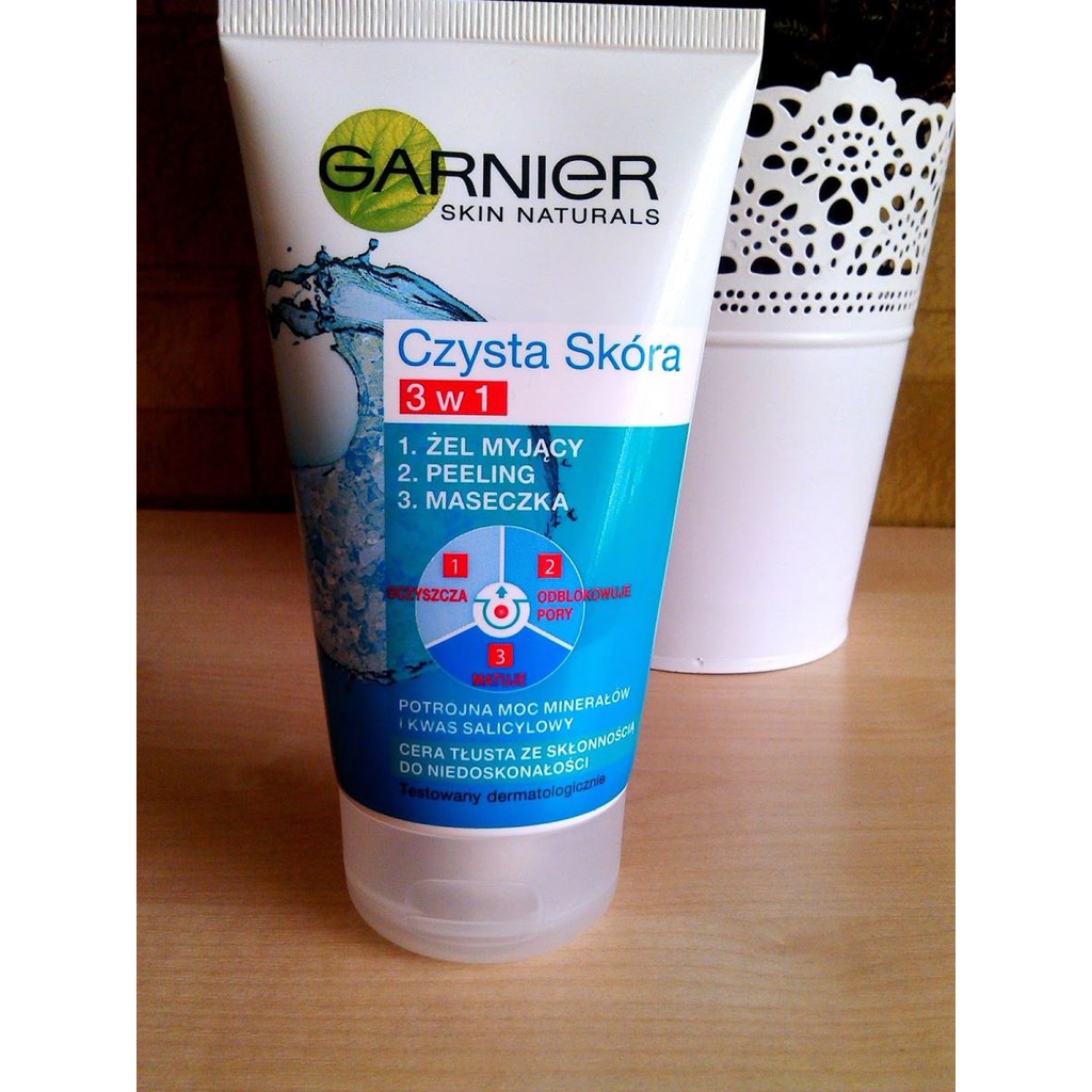 Sữa rửa mặt Garnier skin naturals czysta skora