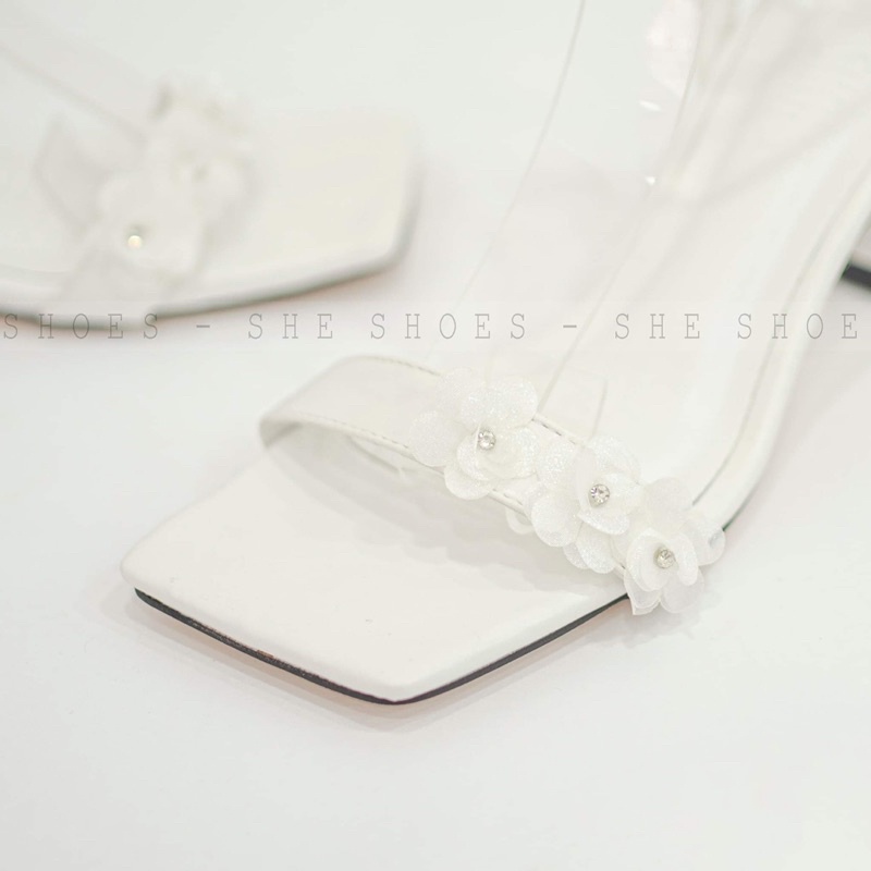 Sandal giày cưới trắng đính hoa cao cấp (NEW ARRIVAL)