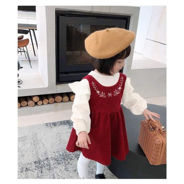 Set yếm đỏ áo trắng bé gái