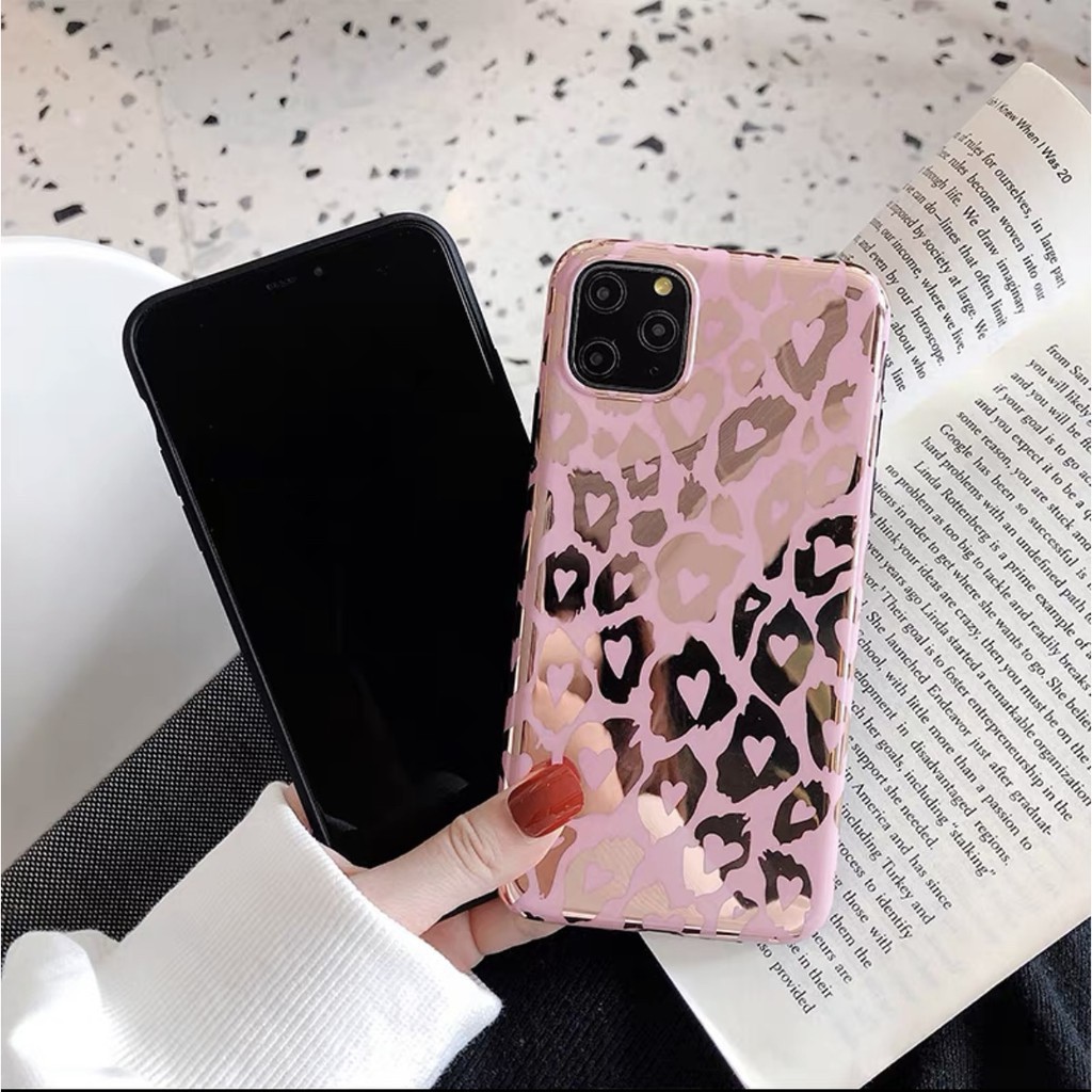 Ốp điện thoại iphone Lưng Da Beo Tim Hồng dành cho Iphone Xs Max/11/11Pro Max/12Pro/12Pro Max