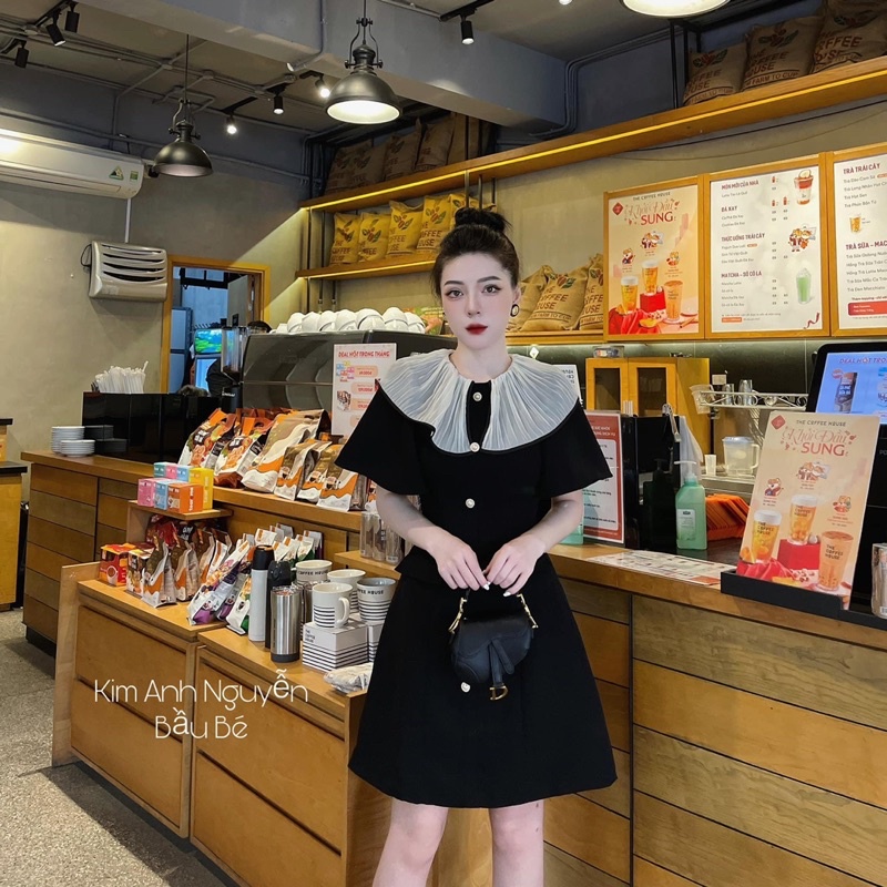 Váy Đen Khuy Ngọc Cổ Xếp Ly Trắng Hàng Đẹp Có Ảnh Thật Kèm Video | BigBuy360 - bigbuy360.vn