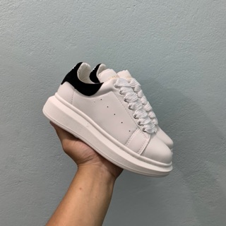 Giày sneaker mcqueens