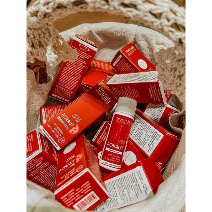 Lotion giảm mụn Biotrade Acne Out Active Lotion 10ml nhanh chóng, hiệu quả