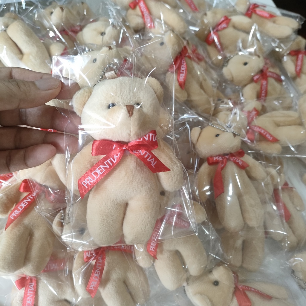 Móc khóa gấu bông in logo bảo hiểm Prudential.