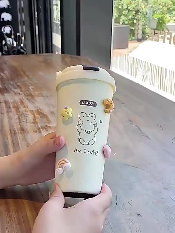 Ly giữ nhiệt cute dễ thương có ống hút, Cốc giữ nhiệt cầm tay tặng kèm Sticker,dung tích 500ml | BigBuy360 - bigbuy360.vn