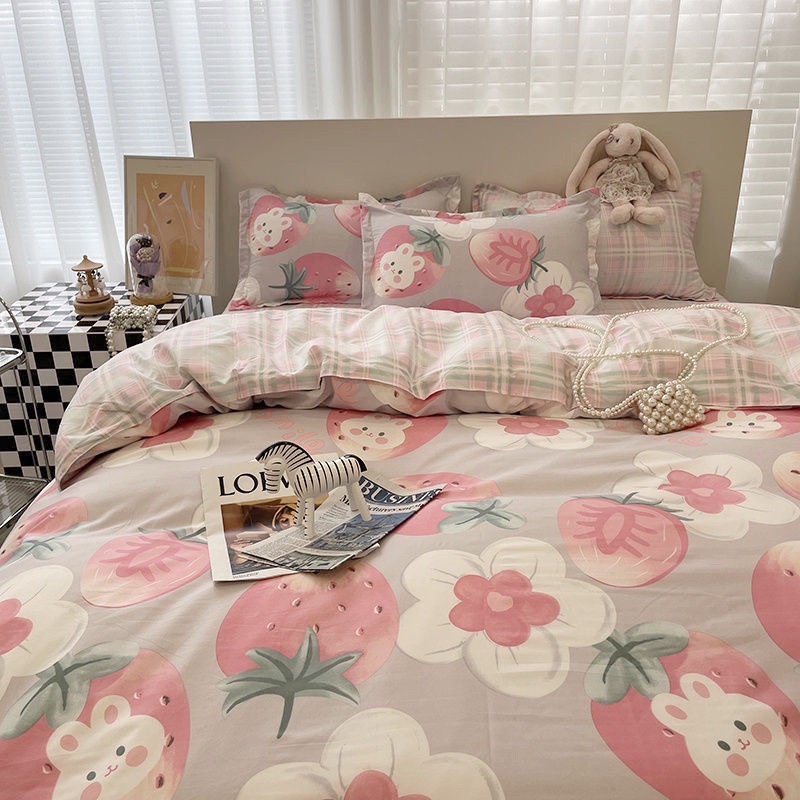 Bộ chăn ga gối Cotton Poly màu hồng hoạ tiết trái dâu MÂY BEDDING đủ kích thước nệm