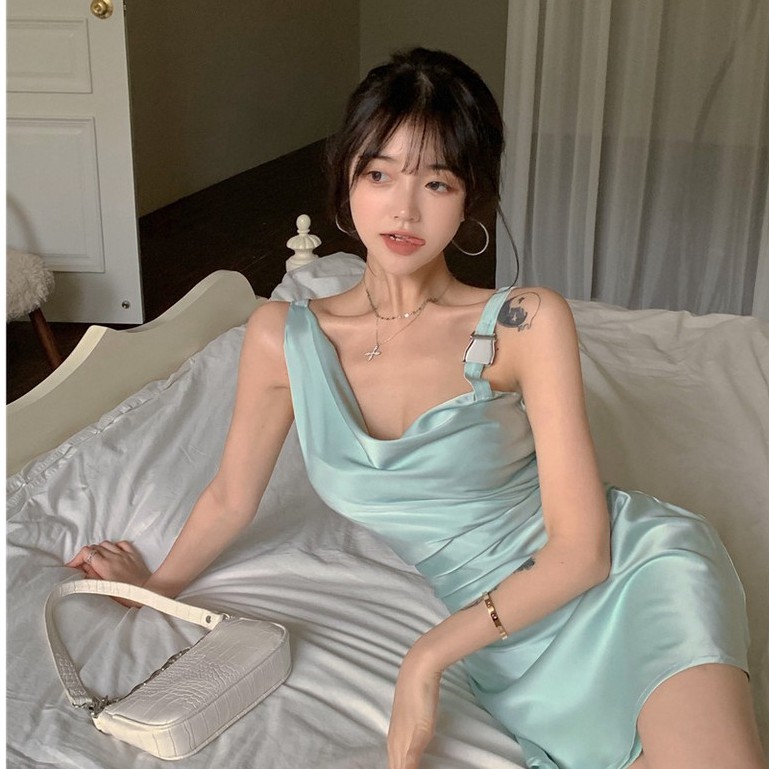 Đầm ôm Không Tay Kiểu Dáng Thời Trang Quyến Rũ | BigBuy360 - bigbuy360.vn