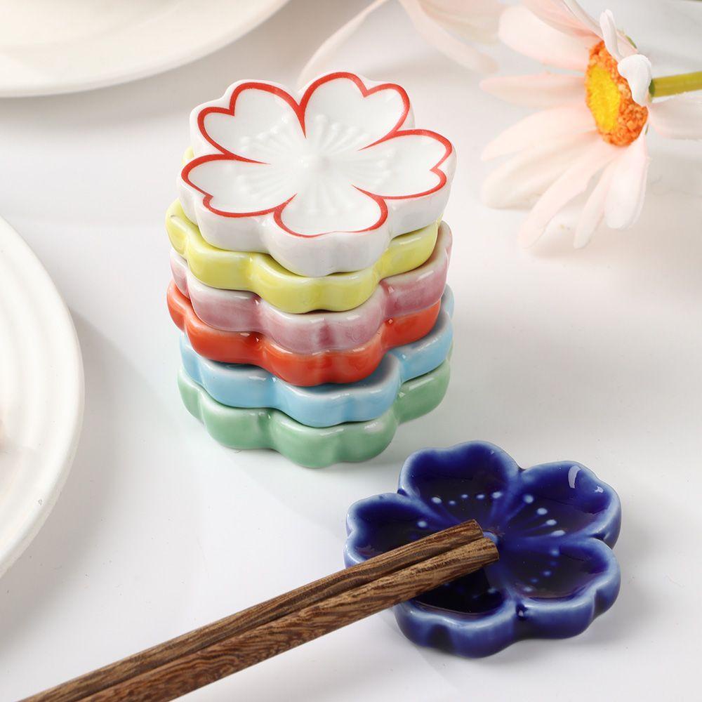 Đồ Gác Đũa Bằng Sứ Hình Dễ Thương Tiện Dụng