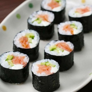 Khuôn làm cơm cuộn SUSHI - KIMBAP