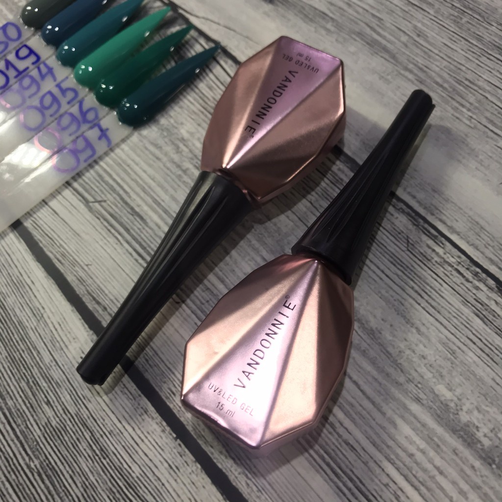 Sơn gel VANDONNIE bảng màu 18-29 Thiên Di Nail