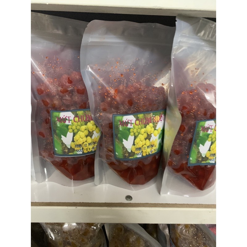 Mứt chùm ruột trái lớn 1kg Date 2023