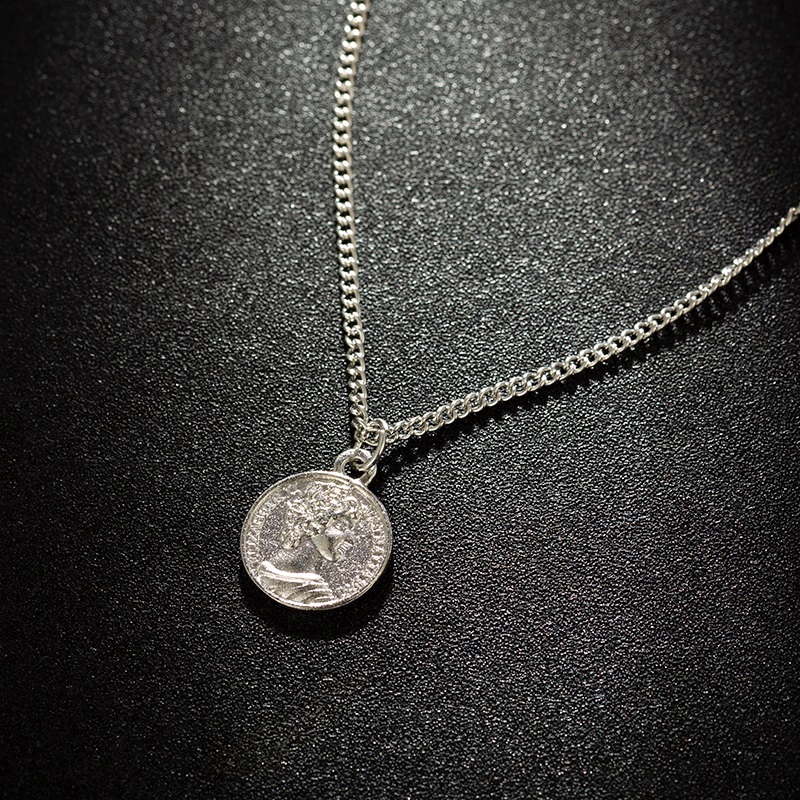 Vòng cổ nhiều lớp phong cách hiphop thời trang xu hướng cá tính cho nam và nữ | BigBuy360 - bigbuy360.vn