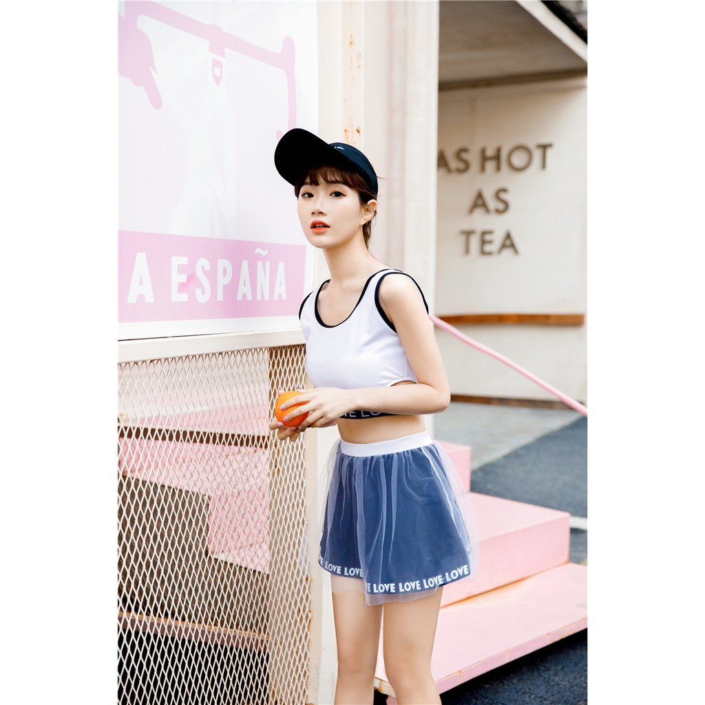 bộ bơi kiểu dáng thể thao độc đáo | BigBuy360 - bigbuy360.vn