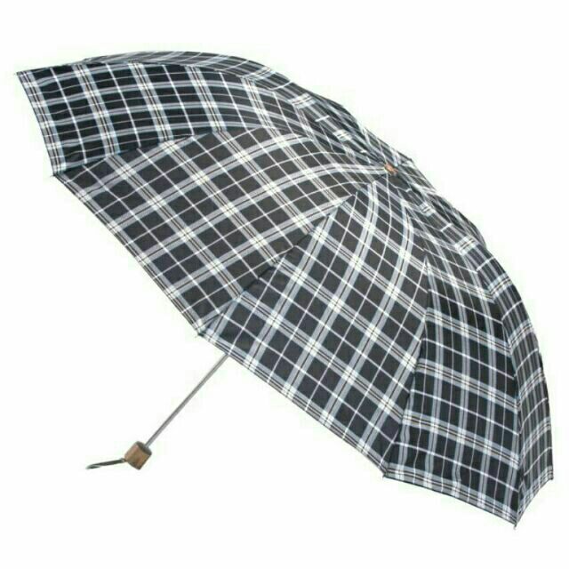 Dù che nắng che mưa