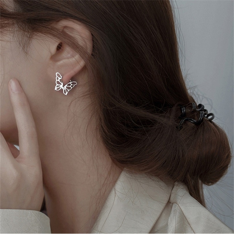 Bông tai hình bướm đơn giản xinh xắn