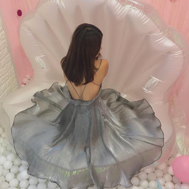 [sale ]Váy hở lưng sexy ánh kim màu xám ( kèm ảnh khách fb ) | BigBuy360 - bigbuy360.vn