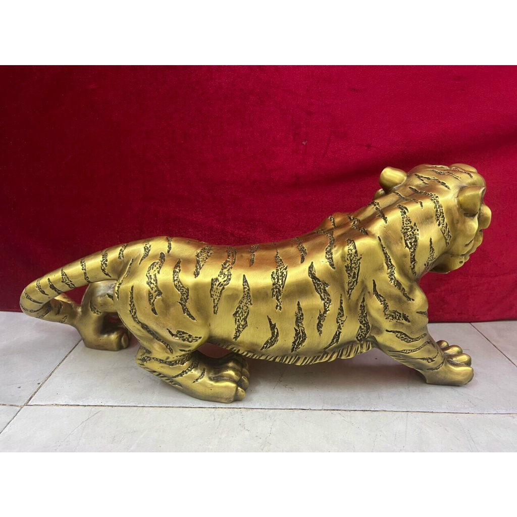 Tượng hổ vằn đứng