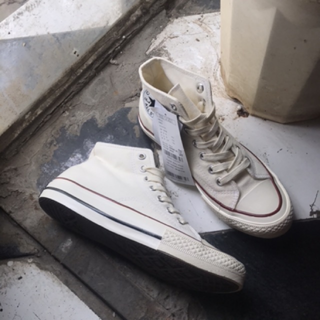 [Mã FAGREAT245 giảm 8% tối đa 50K đơn từ 250K] GIÀY C.V 1970s TRẮNG KEM cao cổ (MŨI BÓNG, LÓT XANH, FULL BOX) | BigBuy360 - bigbuy360.vn