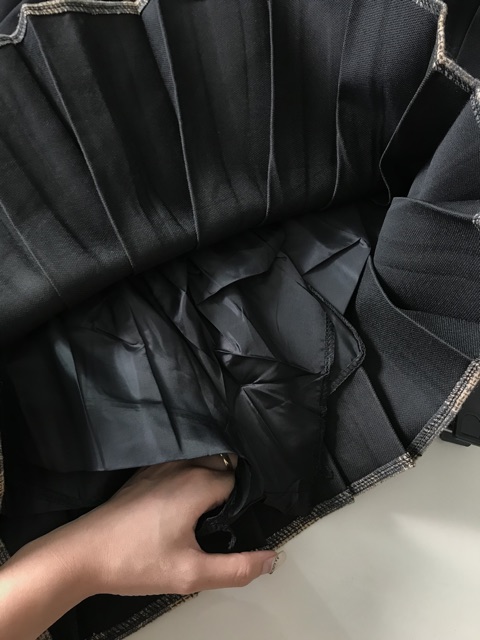 Chân váy xếp ly dạ kẻ