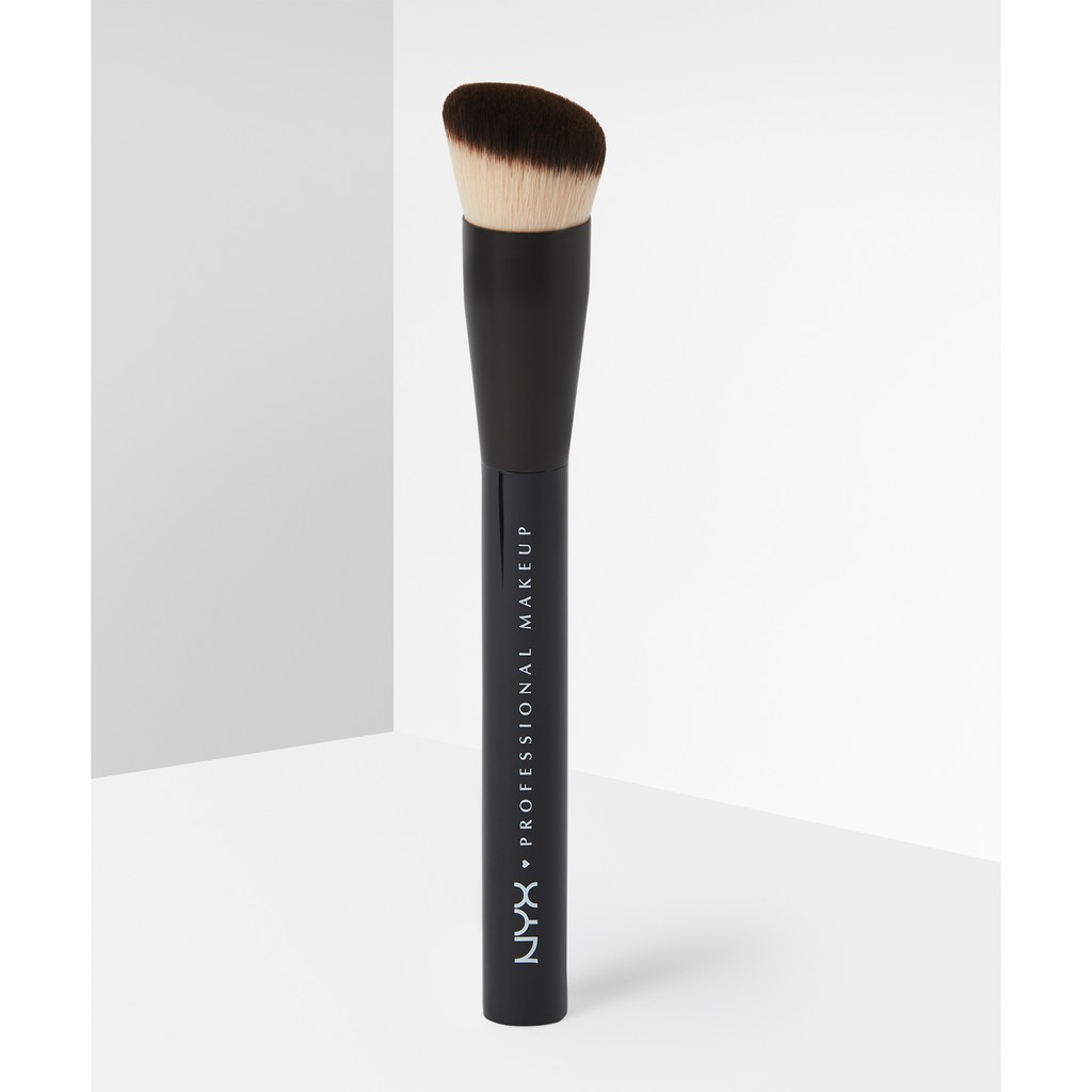 NYX Professional Makeup - Cọ Nền NYX Total Control Drop Foundation Brush PROB37