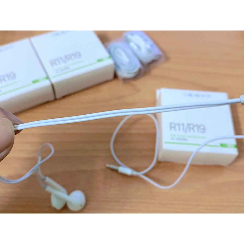 Tai Nghe Điện Thoại OPPO Cổng 3.5mm Có Mic Thoại  Âm Hay Bass Ấm - Hàng Fullbox Freeship Bảo Hành 12 Tháng