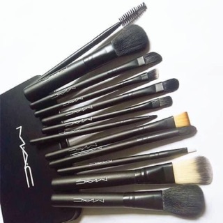 Cọ trang điểm mac