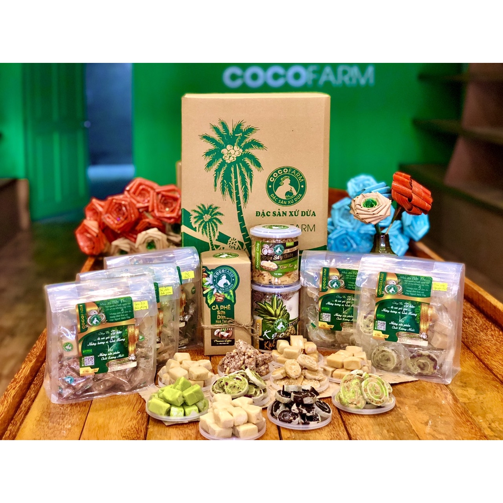 THÙNG ĐẶC SẢN XỨ DỪA COCOFARM