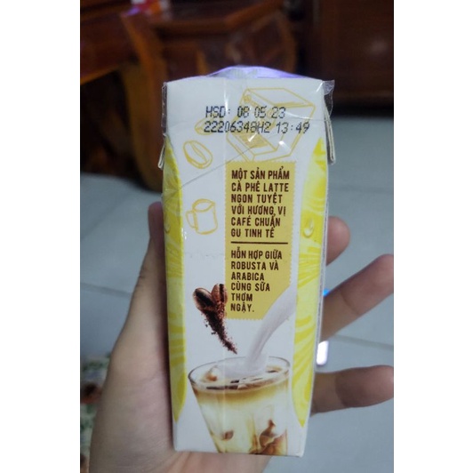 Cà phê uống liền Nescafe Latte 180ml